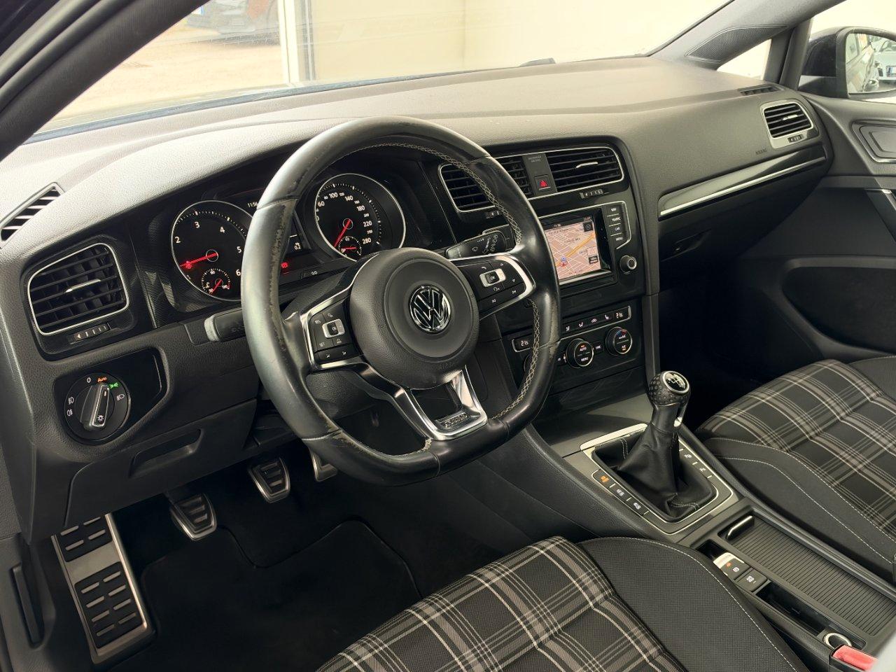 Volkswagen Golf GTD 5p 2.0 tdi 184cv GTD