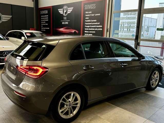 Mercedes-Benz A 180 d 116CV Automatico Business