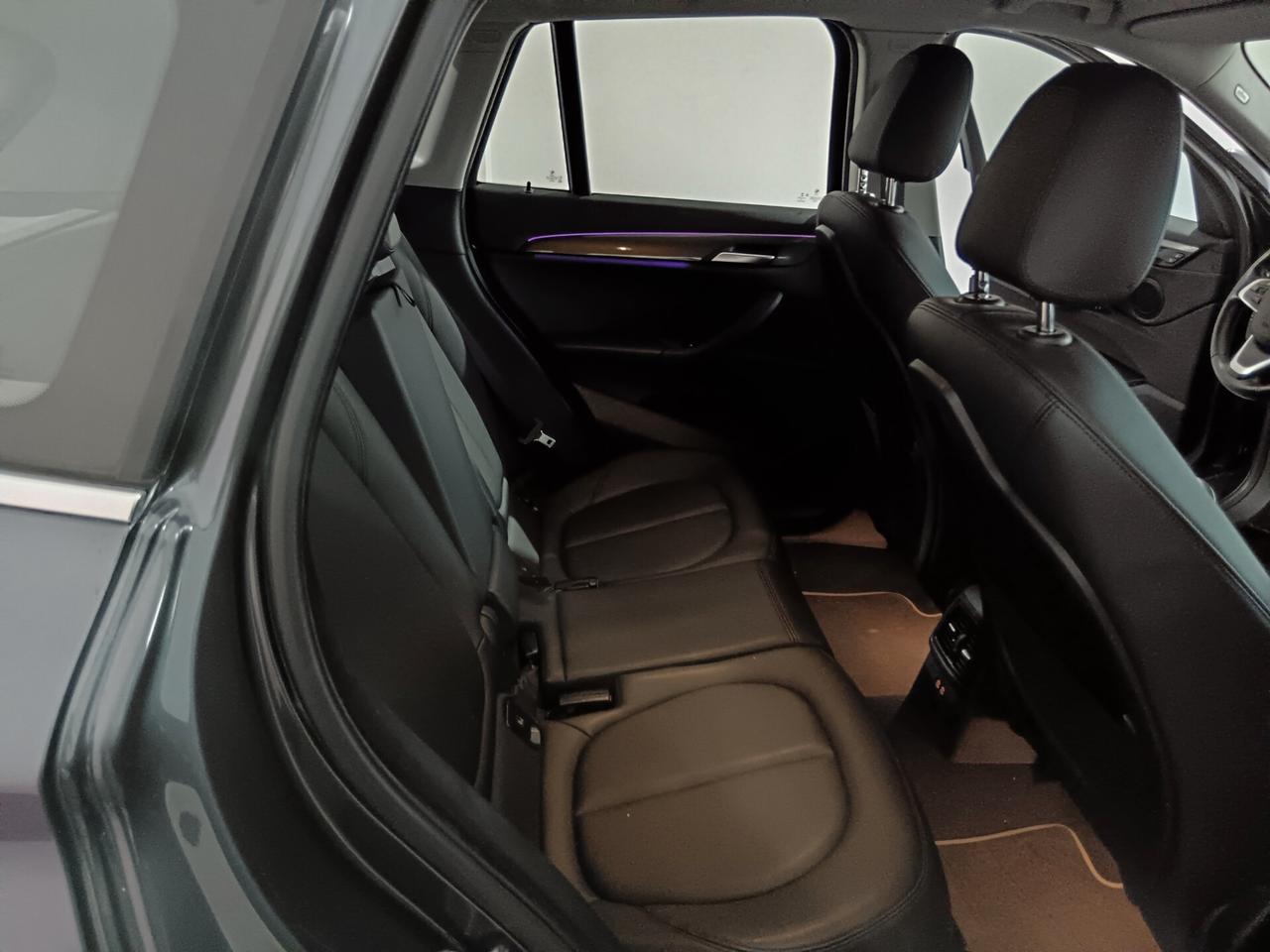 BMW X1 SDRIVE18D XLINE
