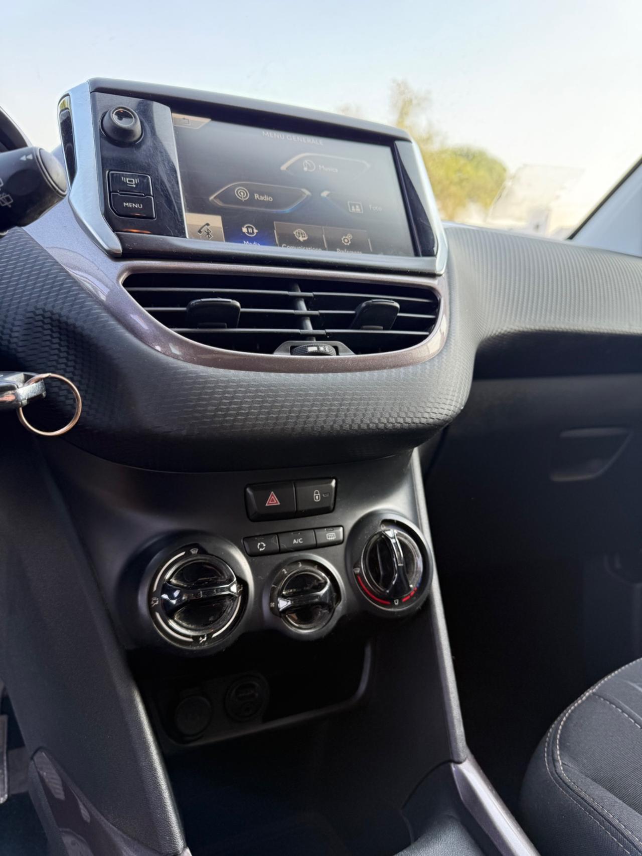 Peugeot 2008 1.4 HDi 68cv Neo Patentati