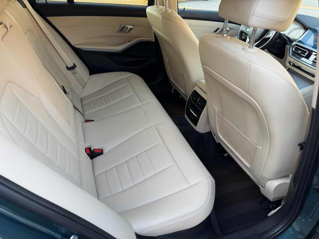 BMW 318 d Touring Business Advantage aut. Full