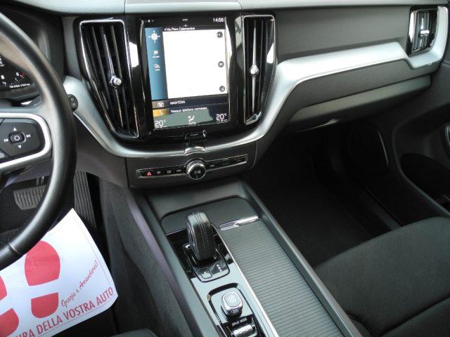 VOLVO XC60 2.0 D AWD Geartronic Business Plus Hybrid autom.