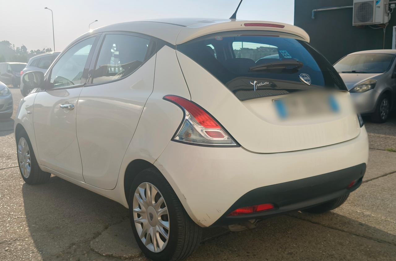Lancia Ypsilon 1.2 benzina 69 CV CON GARANZIA