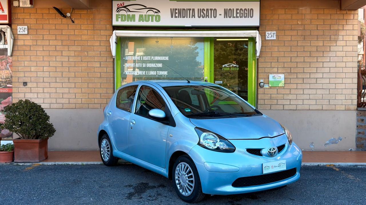 Toyota Aygo 1.0 12V VVT-i 5 porte