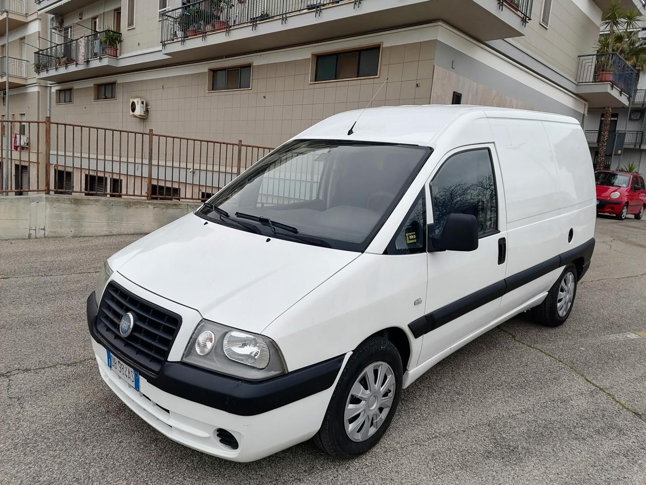 Fiat Scudo 1.9 diesel Furgone 3 POSTI 2006