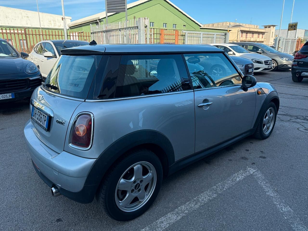 Mini One 1.4 16V 79000 KM