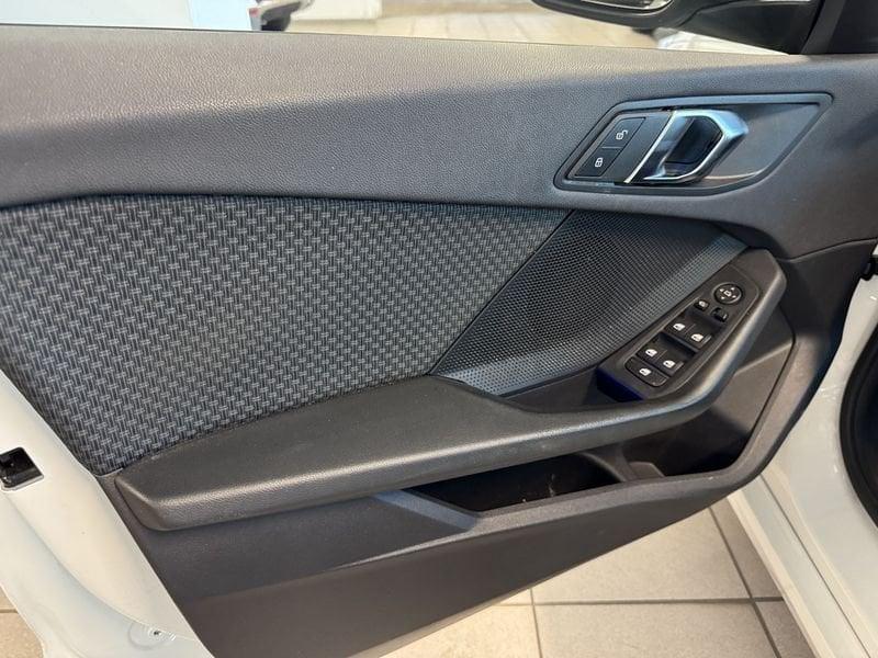 BMW Serie 1 118i 5p. Advantage