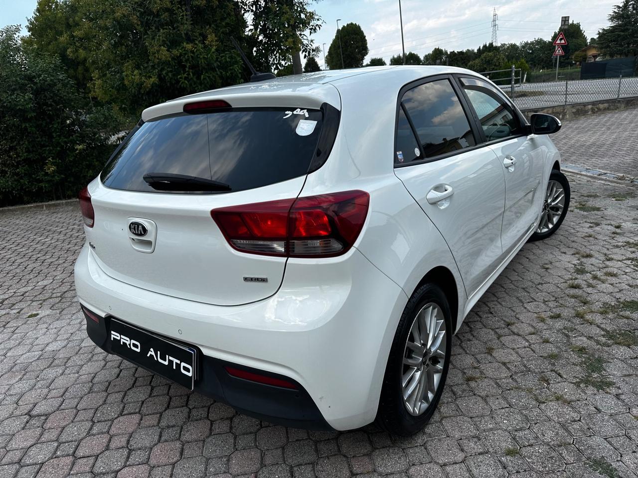 Kia Rio 1.4 CRDi 90CV 5 porte Cool