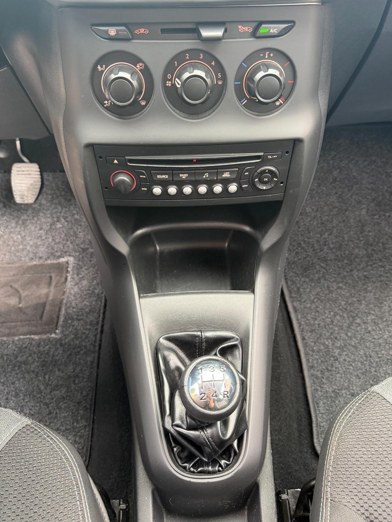 C3 1.1 benz, 4 cilindri, cinghia + tagliando fatti