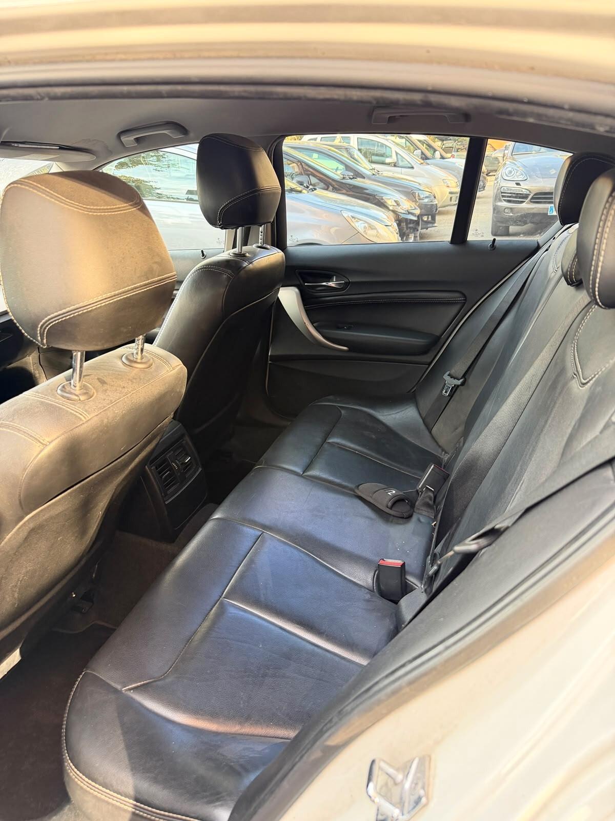 Bmw 116 116d 5p. Efficient Dynamics Urban