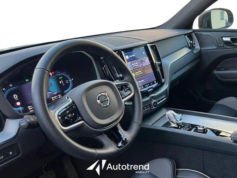 Volvo XC60 T6 Plug-in Hybrid 253+14 CV AWD Automatico Plus Dark