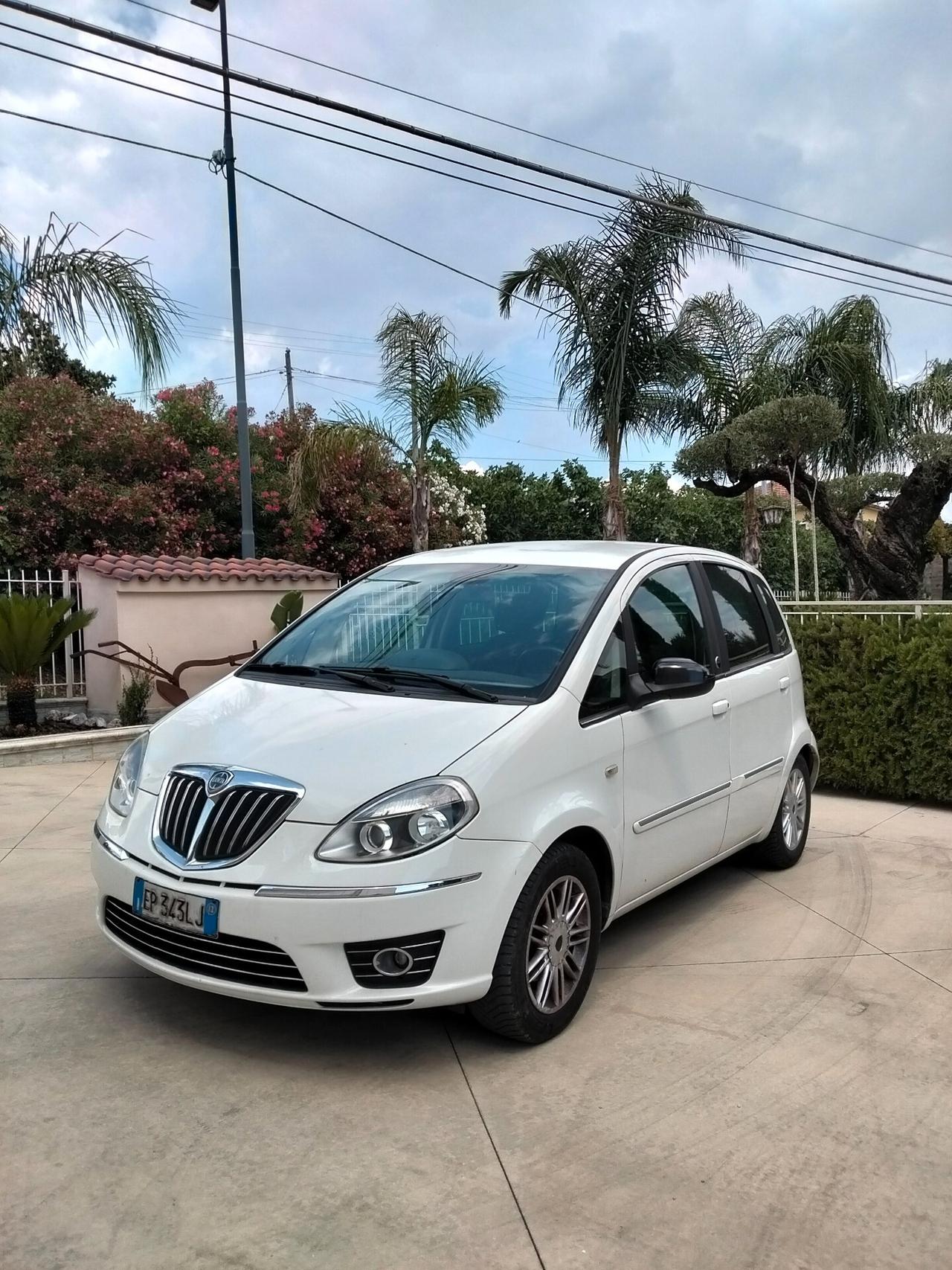 Lancia MUSA 1.4 8V Ecochic (GPL) Diva