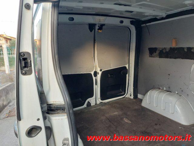 RENAULT Trafic T29 2.0 dCi 145CV EDC PL-TN Furgone Energy Ice