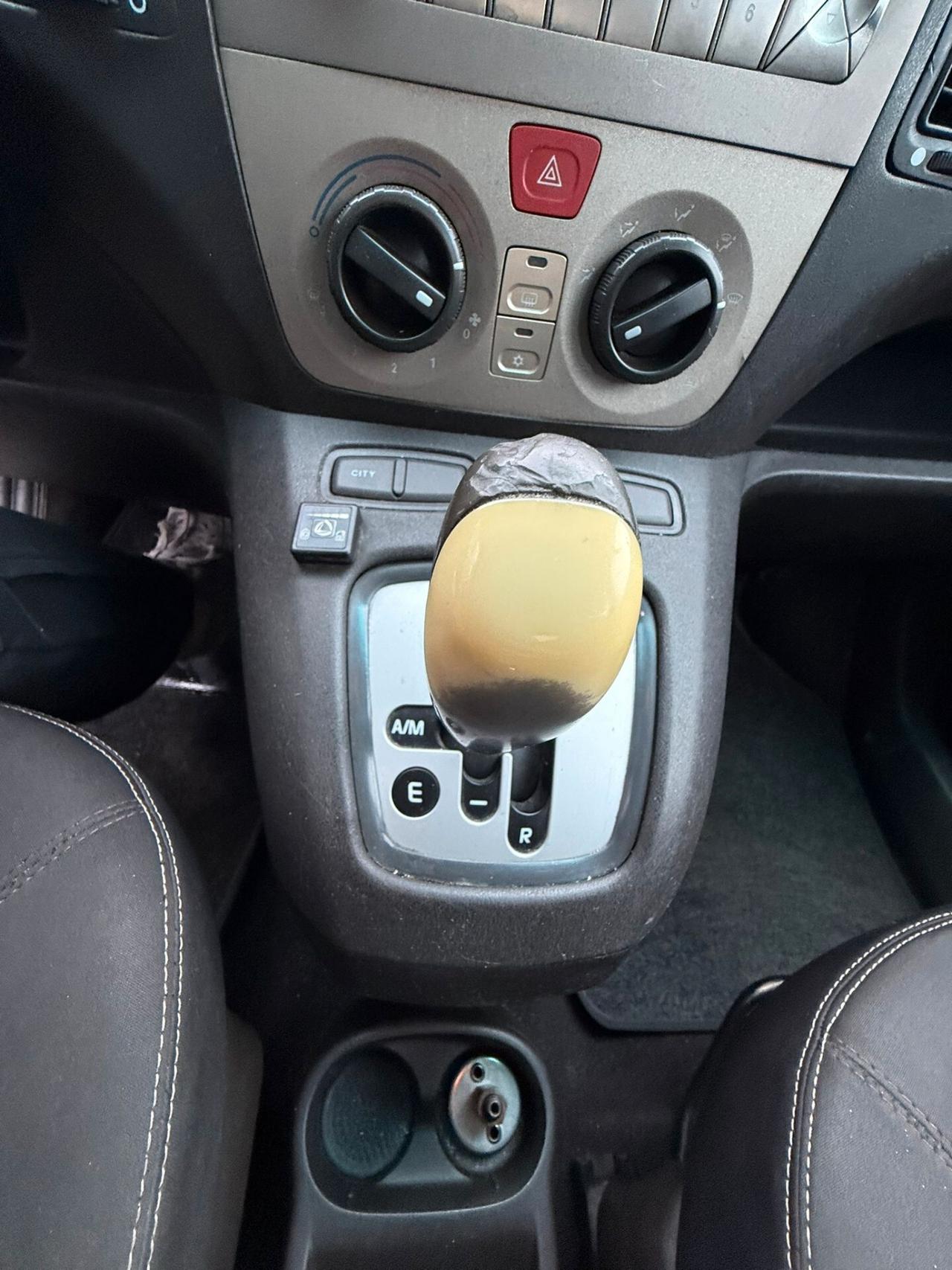 Lancia MUSA 1.4 16V EURO 5 POLTRONA FRAU