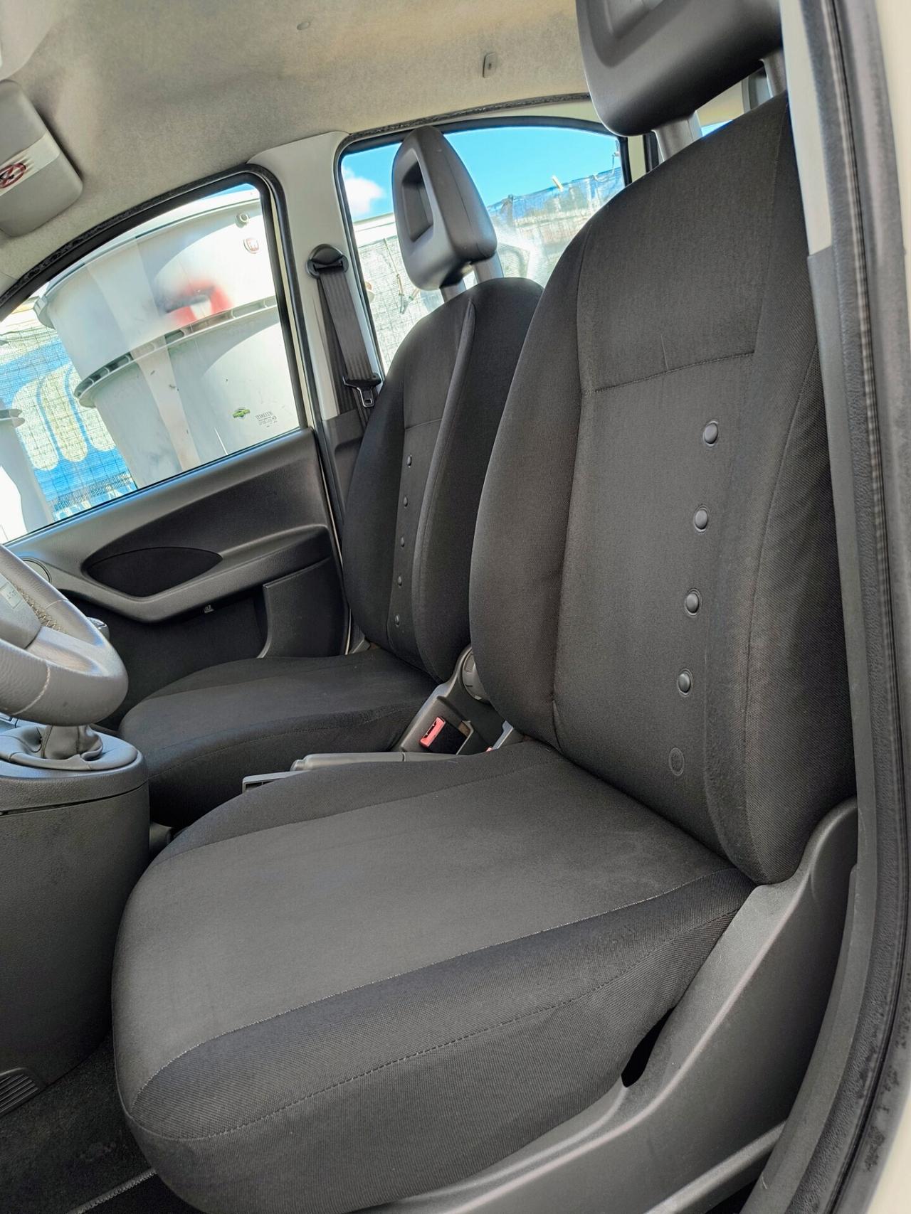 Fiat Panda 1.3 MJT 16V DPF Dynamic 150 anniversary restyling