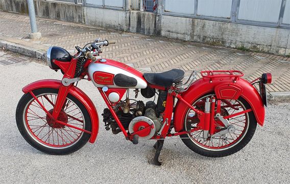 Moto Guzzi PL 250 Egretta