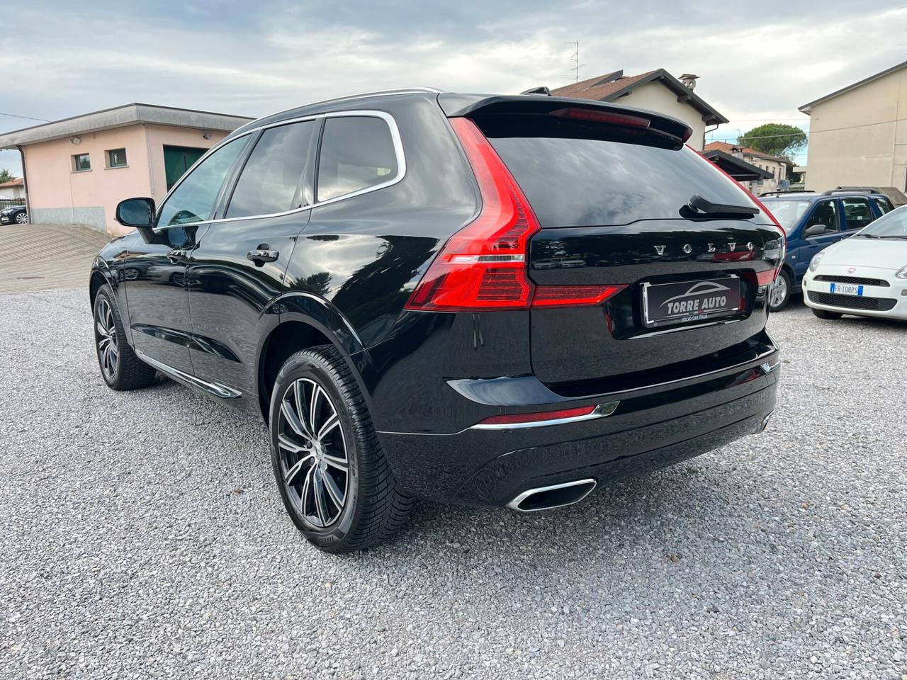 Volvo XC 60 XC60 B4 (d) AWD Geartronic Inscription