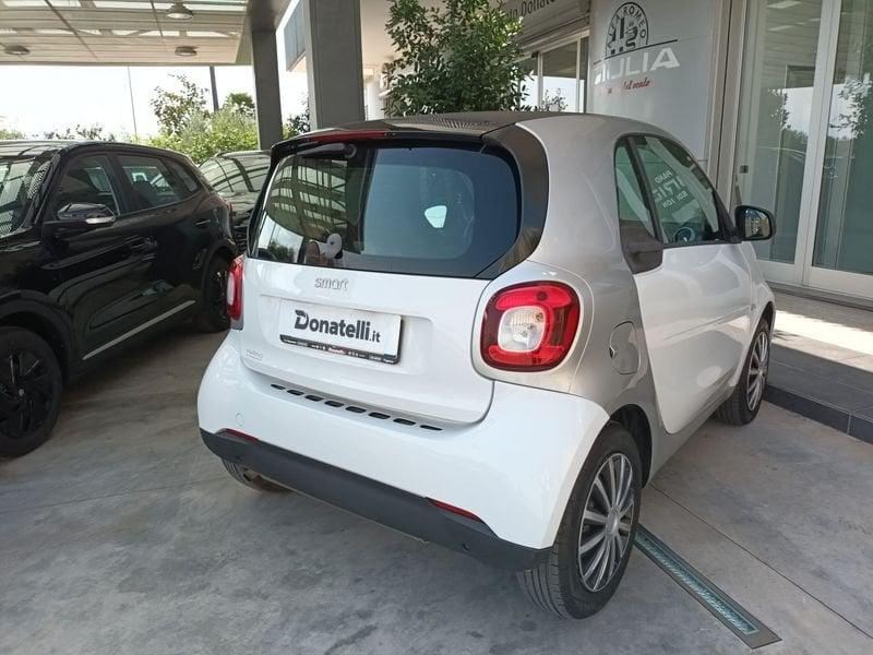 smart fortwo Passion 1.0 Twinamic 70 CV