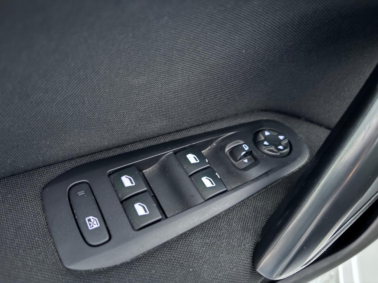 Peugeot 308 1.6 HDi 92 CV SW Allure