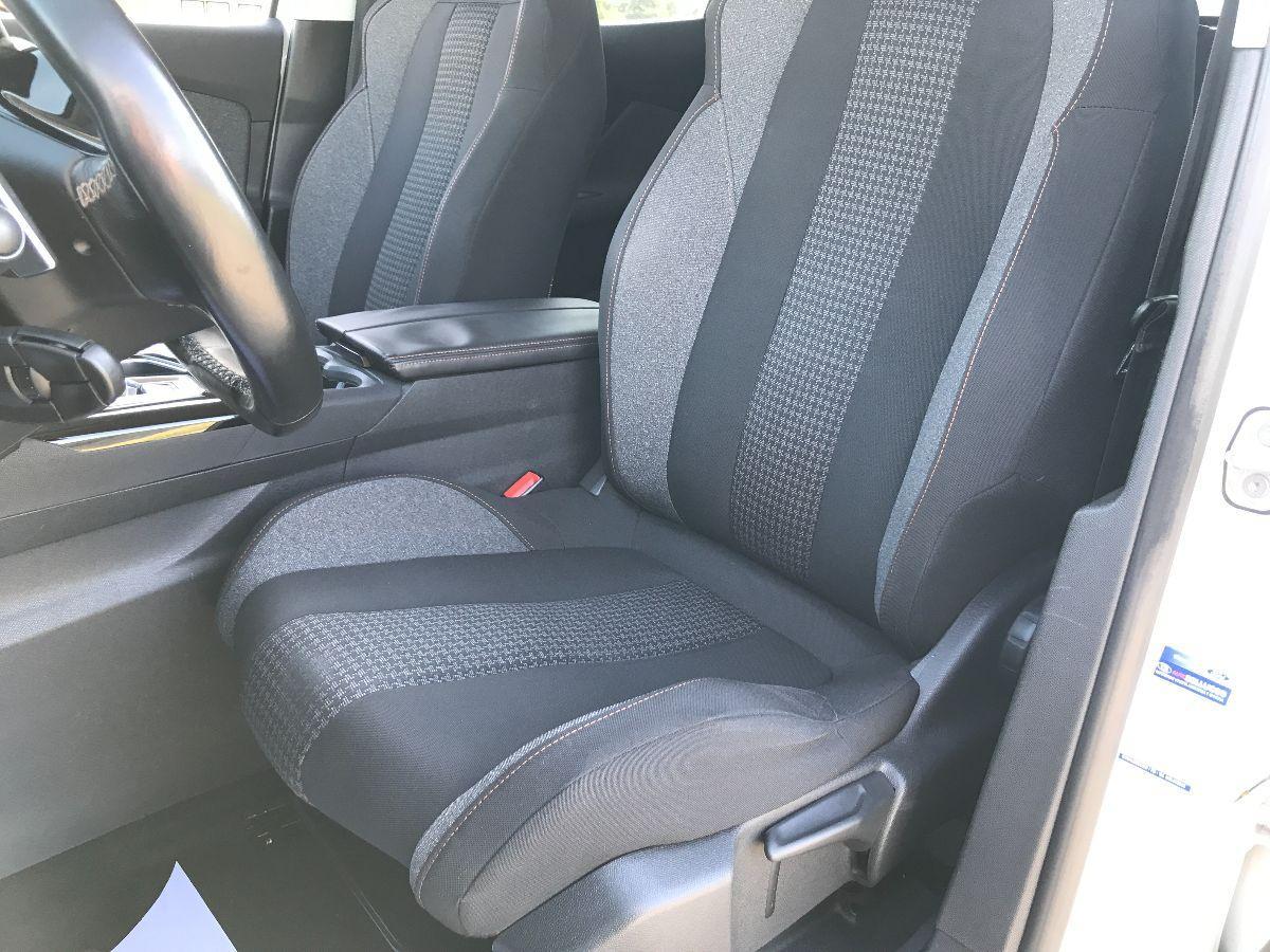 PEUGEOT 3008 1.6 BlueHDi 120cv EAT6 Active