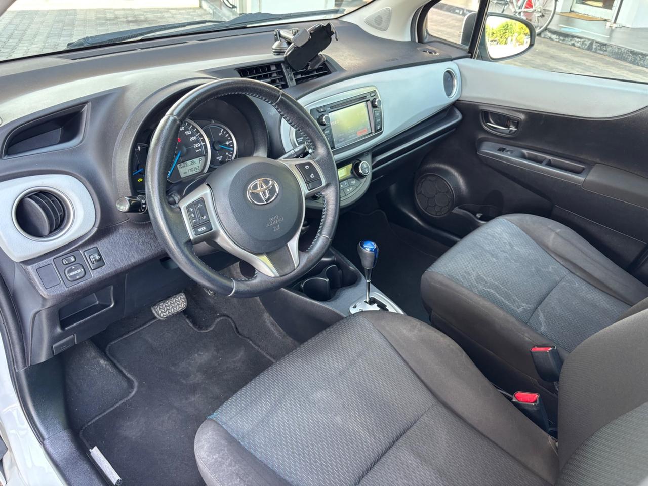 Toyota Yaris 1.5 Hybrid 5 porte Lounge