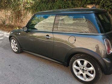 Mini 1.4 tdi One D Park Lane UNIPROP. KM ORIGIN. VETRINA