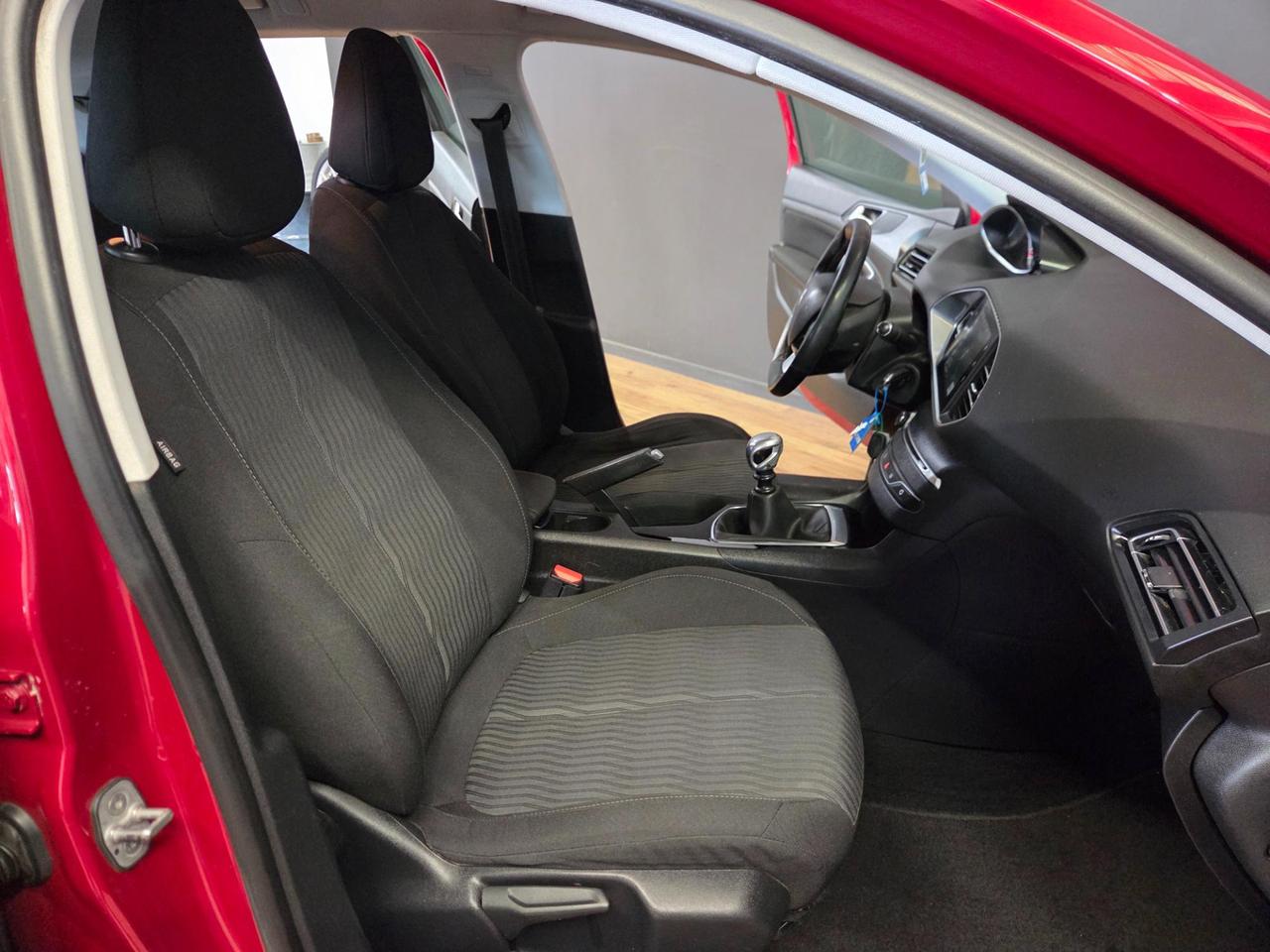 Peugeot 308 Station Wagon 308 SW 1.6 bluehdi Business s&s 120cv