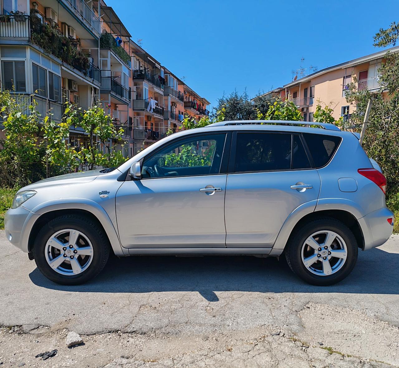 Toyota RAV 4 Trazione Integrale 4X4 Unipro
