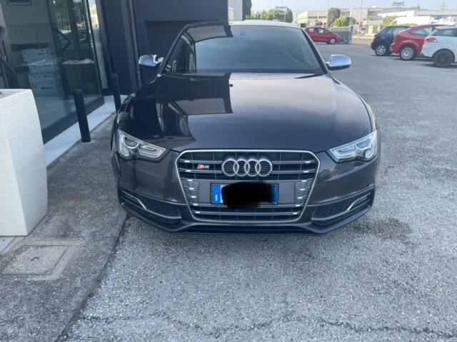 Audi S5 QUATTRO STRONIC