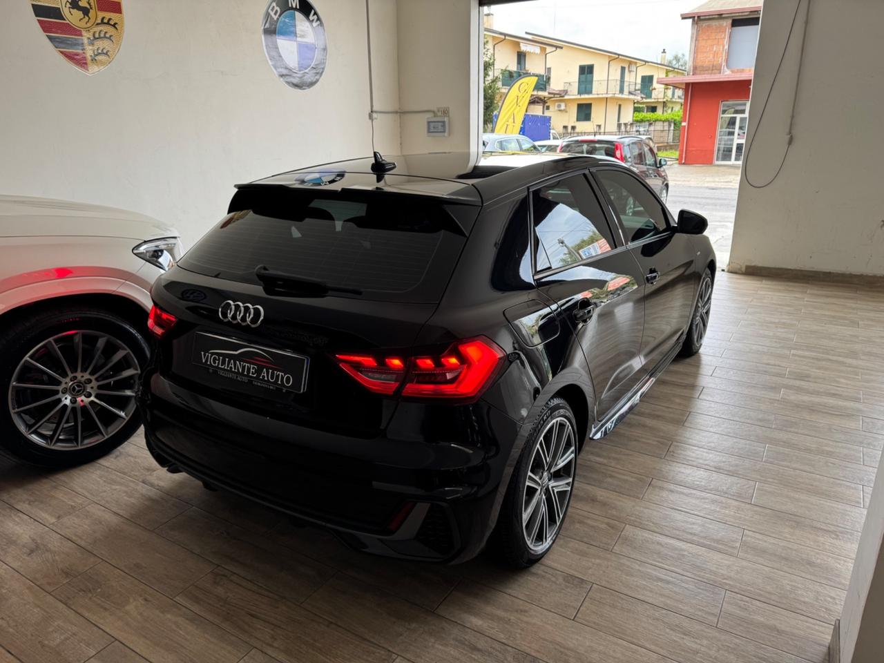 Audi A1 SPB 30 TFSI S tronic Identity Black