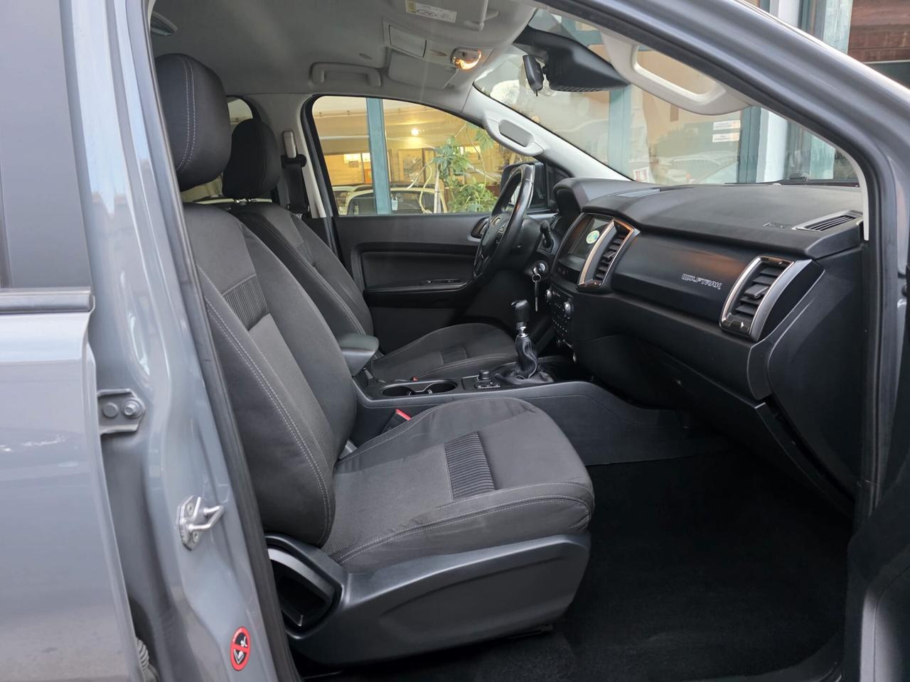 Ford Ranger 2.0 ECOBLUE DC XLT Wolftrak 5 posti