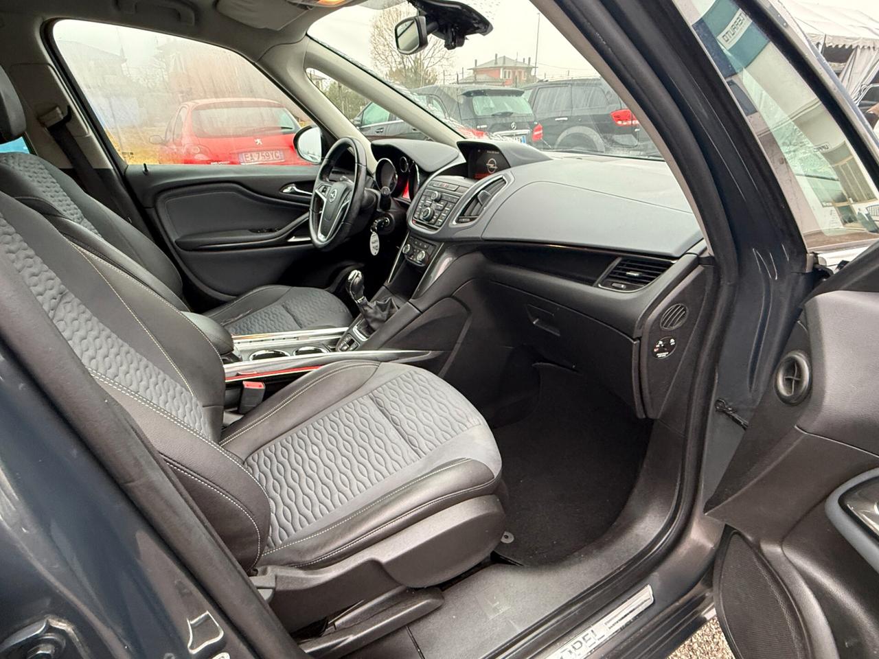 Opel Zafira Tourer 1.6 CDTi 136CV ECOflex 7 POSTI