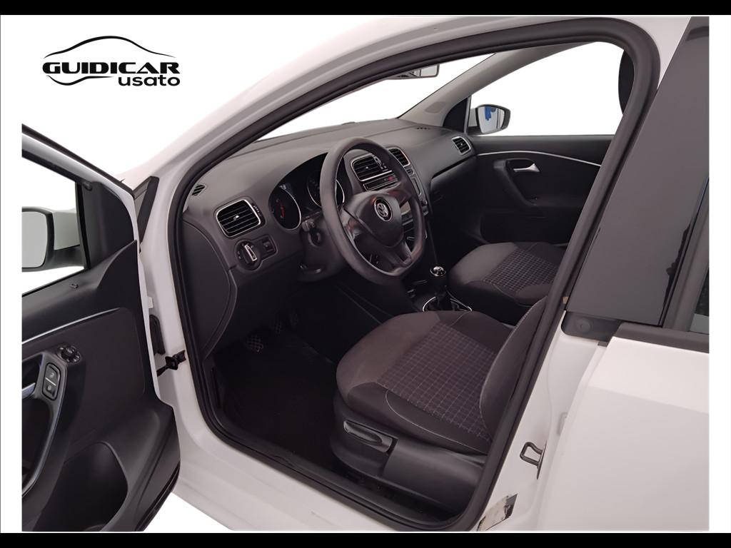 VOLKSWAGEN Polo V 2014 - Polo 5p 1.0 mpi Comfortline 75cv