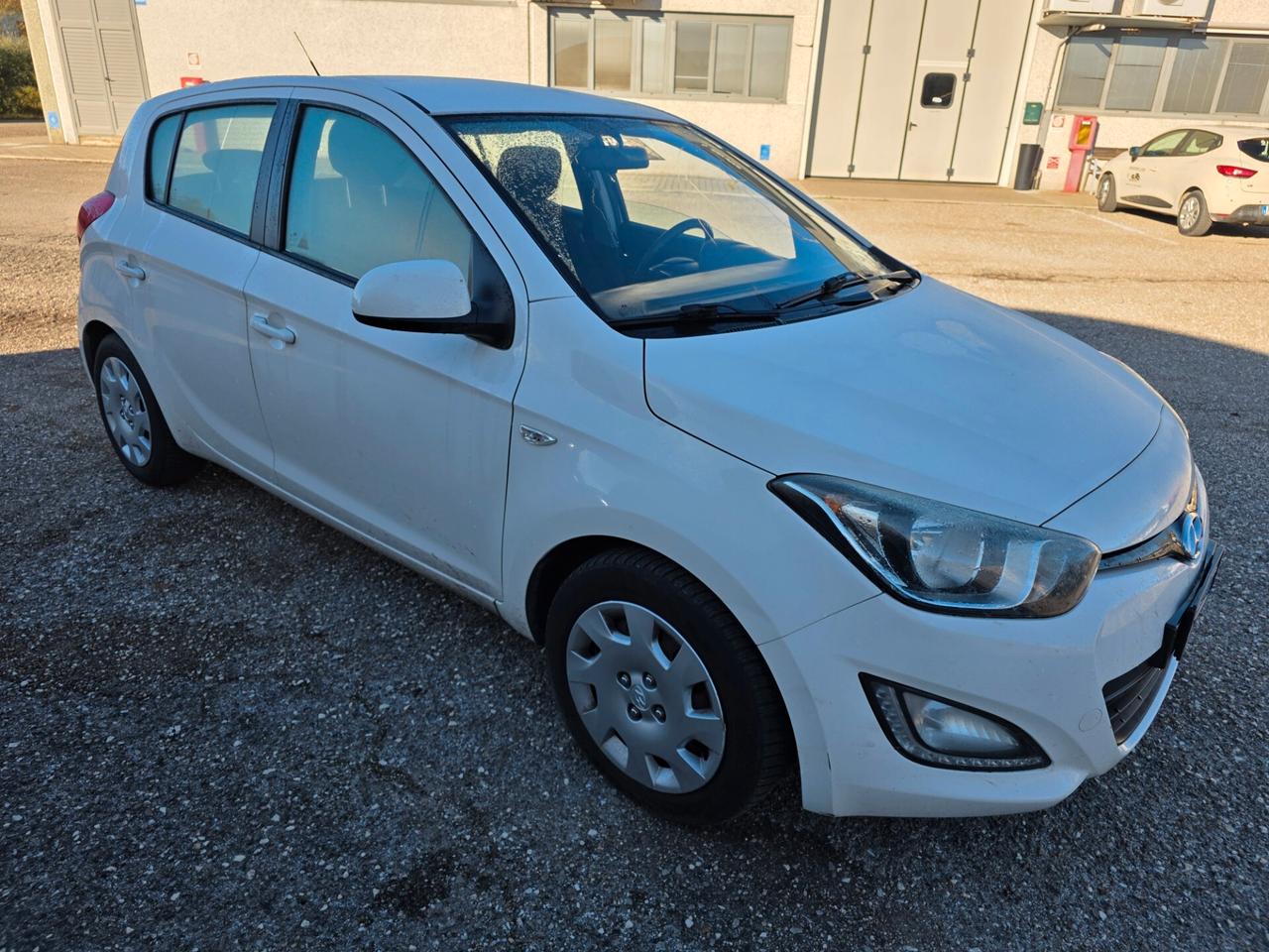 Hyundai i20 1.2 5p. Econext Sound Edition