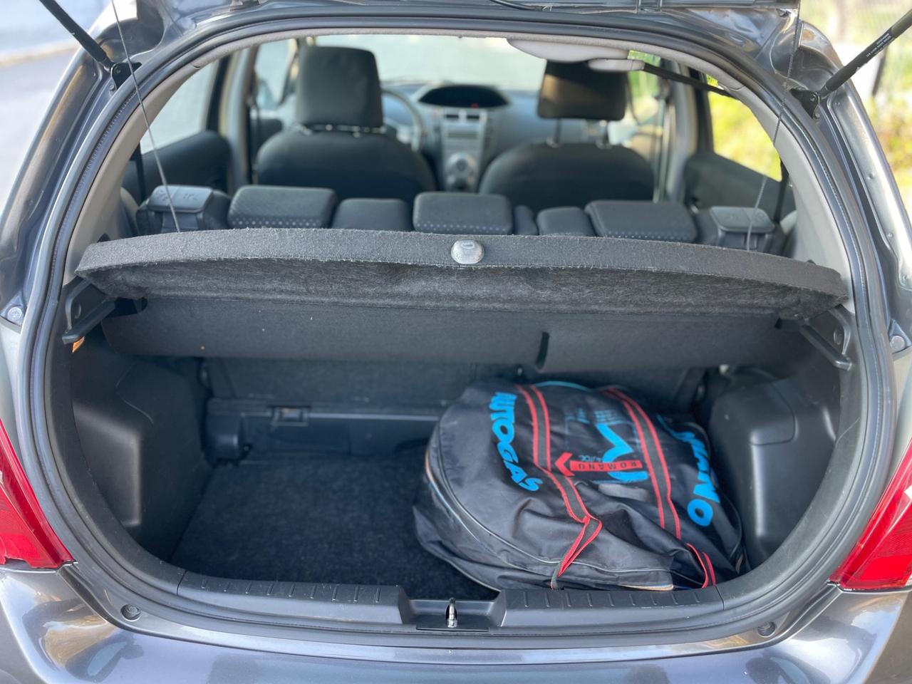 Toyota Yaris 1.3 5 porte M-MT Sol