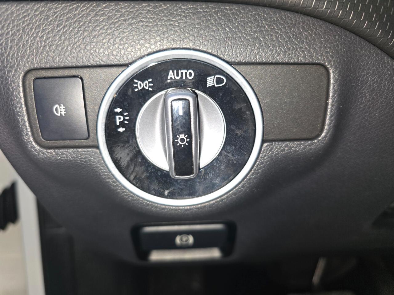 Mercedes A 180 CDI 109CV Premium 150000KM-2014
