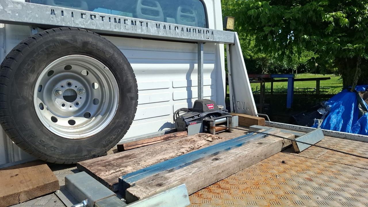 Fiat Ducato 35 2.3 MJT CARROATTREZI Patente B