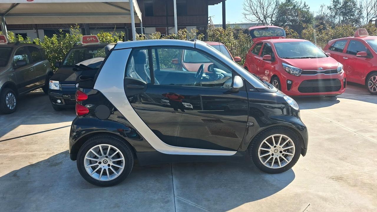 Smart ForTwo 1000 62 kW cabrio passion