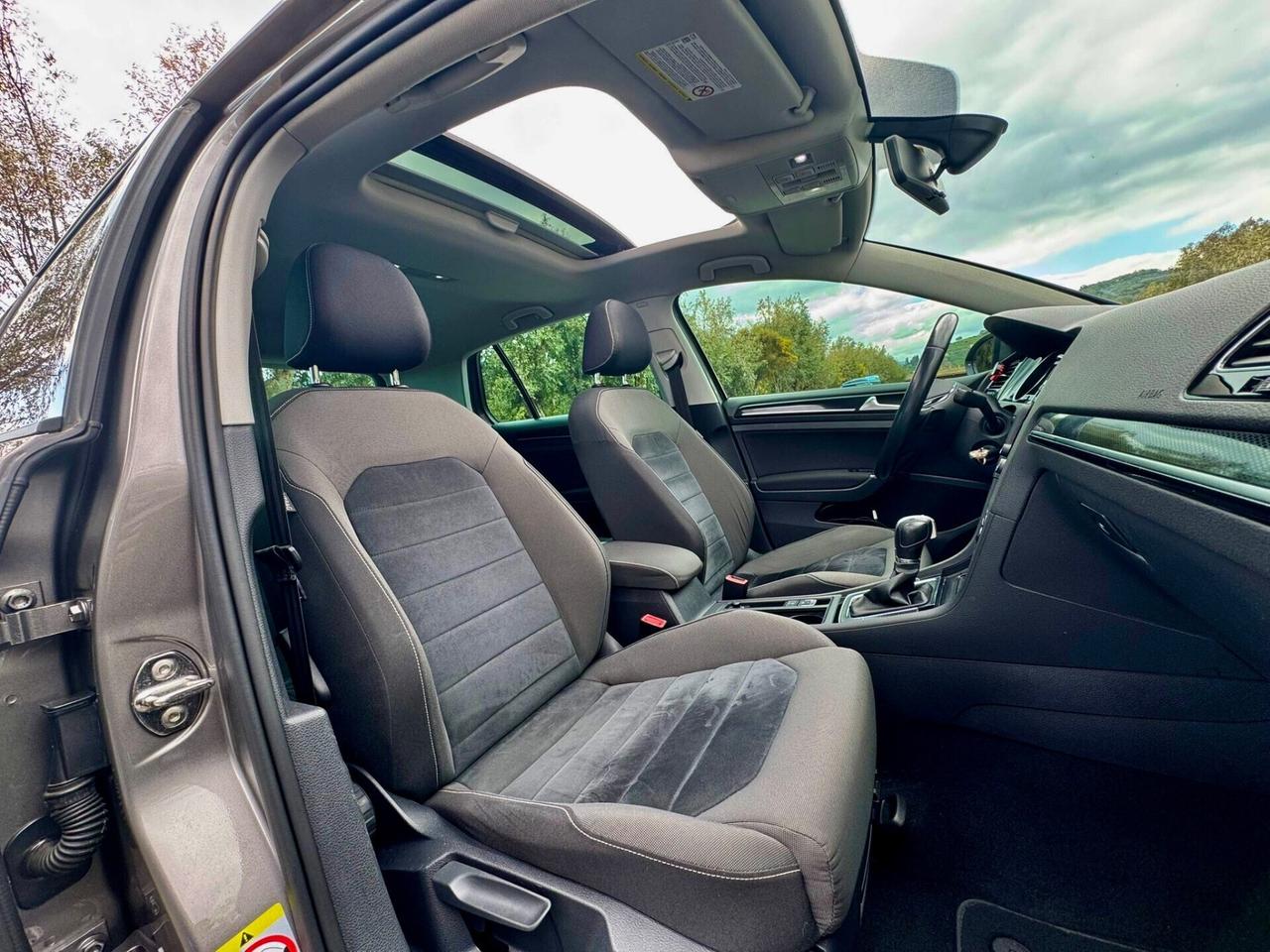 VOLKSWAGEN GOLF 2.0 TDI 150 CV 5P. HIGHLINE TETTO APRIBILE