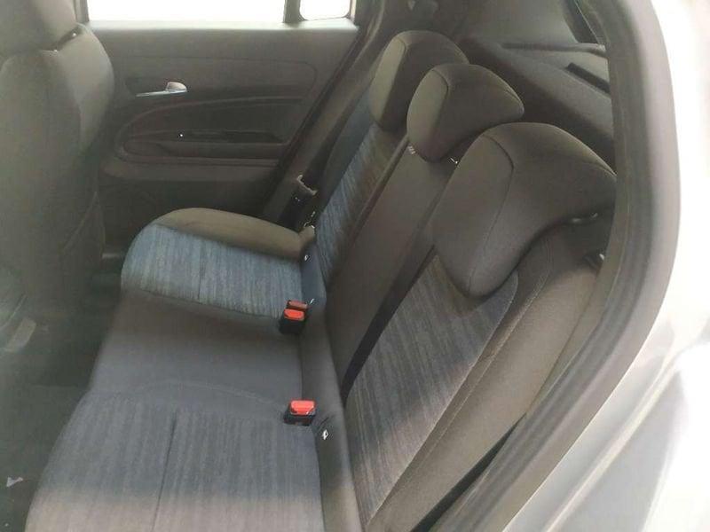 Jeep Avenger 1.2 turbo e-hybrid mhev Longitude fwd 110cv edct6