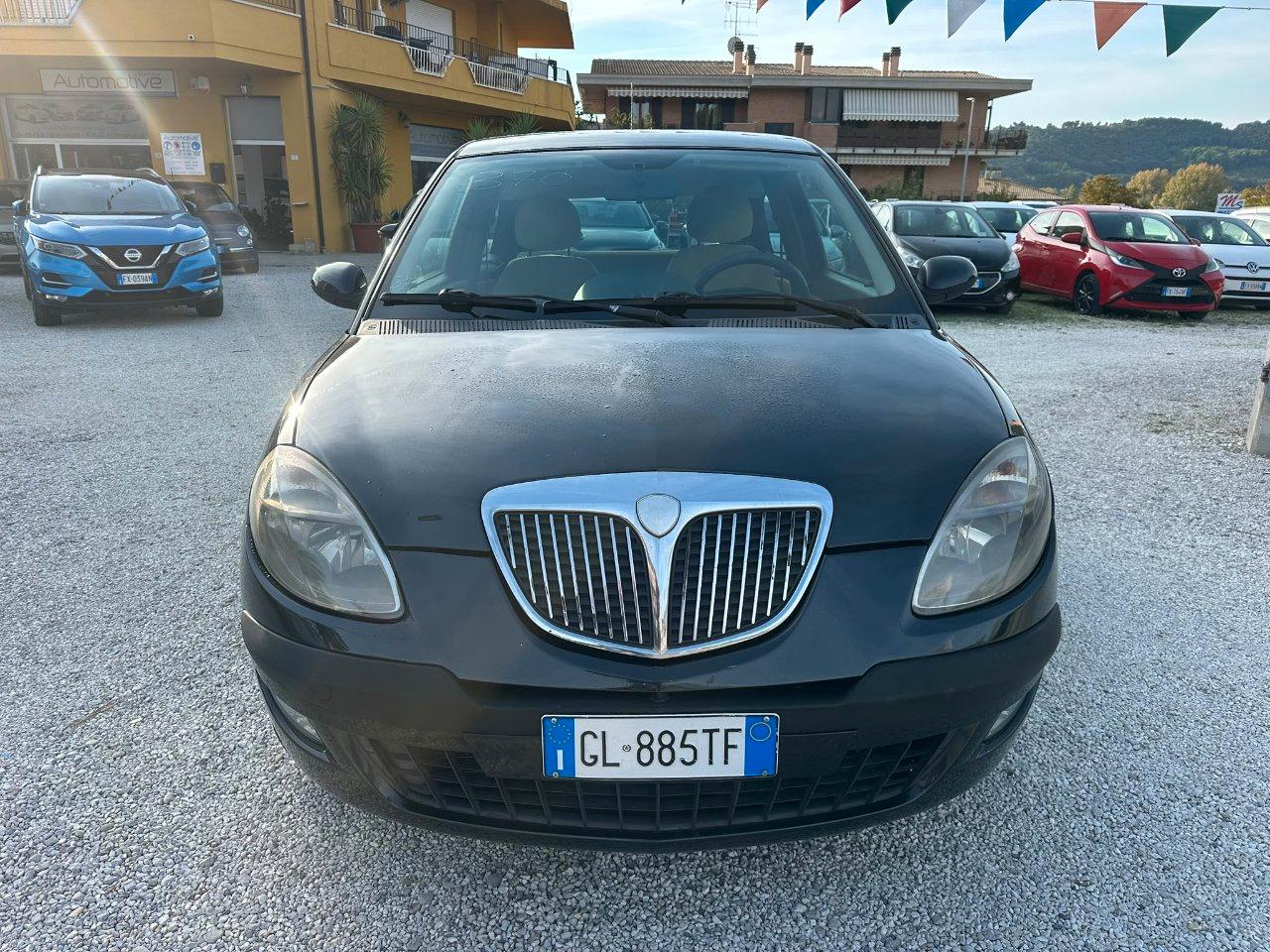 Lancia Ypsilon 3 Porte Ypsilon 1.3 mjt Argento