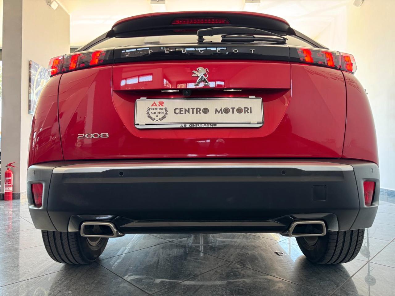 Peugeot 2008 1.2 GT Line 130cv Navi Carplay Uniprop