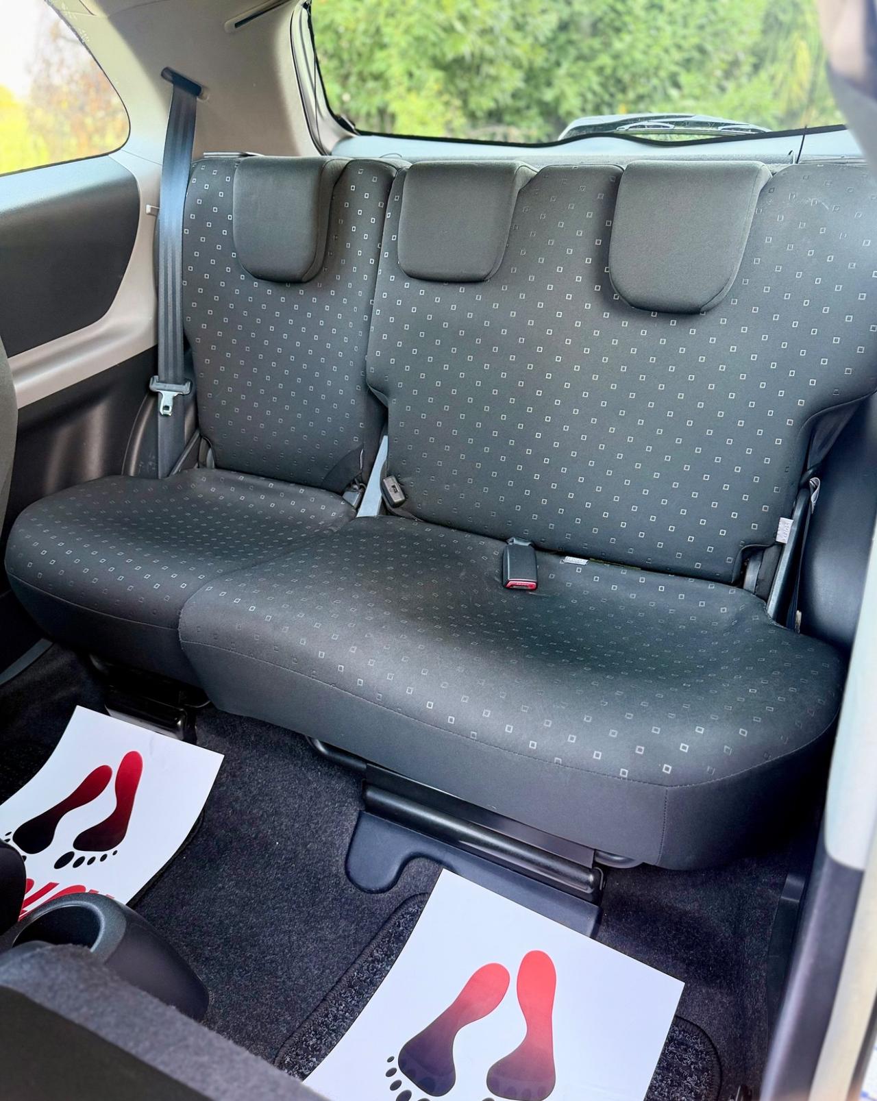Toyota Yaris 2008 1.0 benzina ok neopatentati garanzia 12 mesi ‘ ok neopatentati