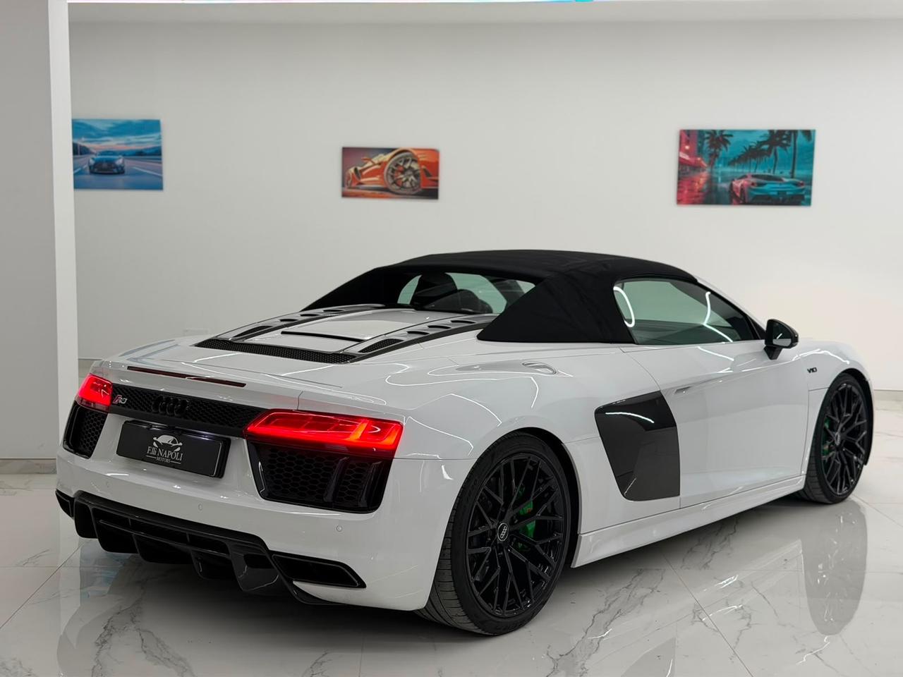 Audi R8 Spyder 5.2 FSI quattro S tronic