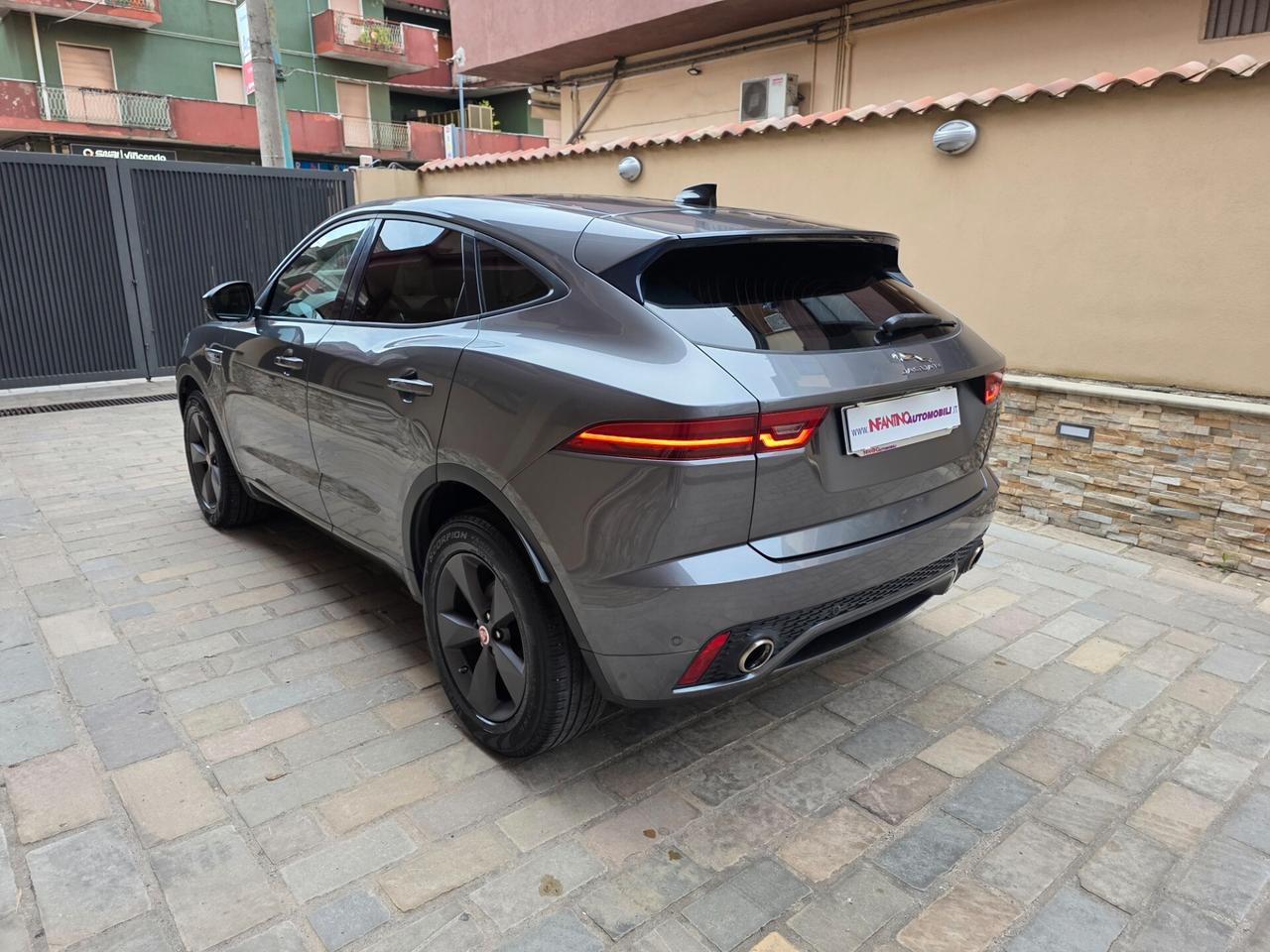 Jaguar E-Pace 2.0D 150 CV AWD aut. R-Dynamic S