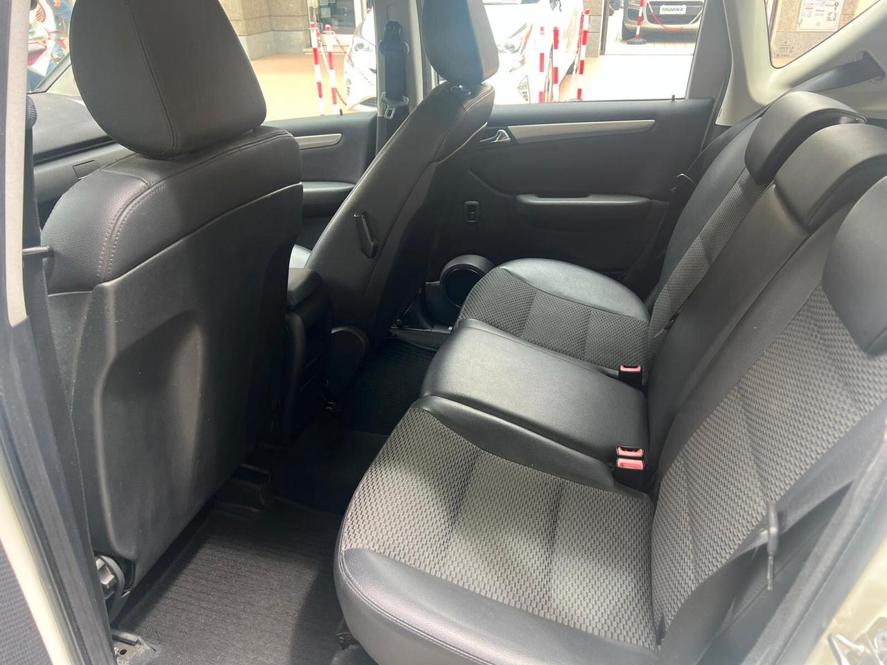 Mercedes-benz A 180 CDI Premium