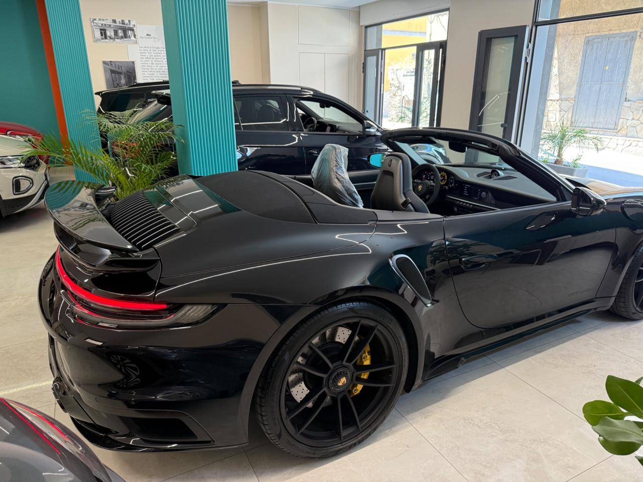 Porsche 911 Turbo Cabrio - AEREO KIT - 2.700 KM