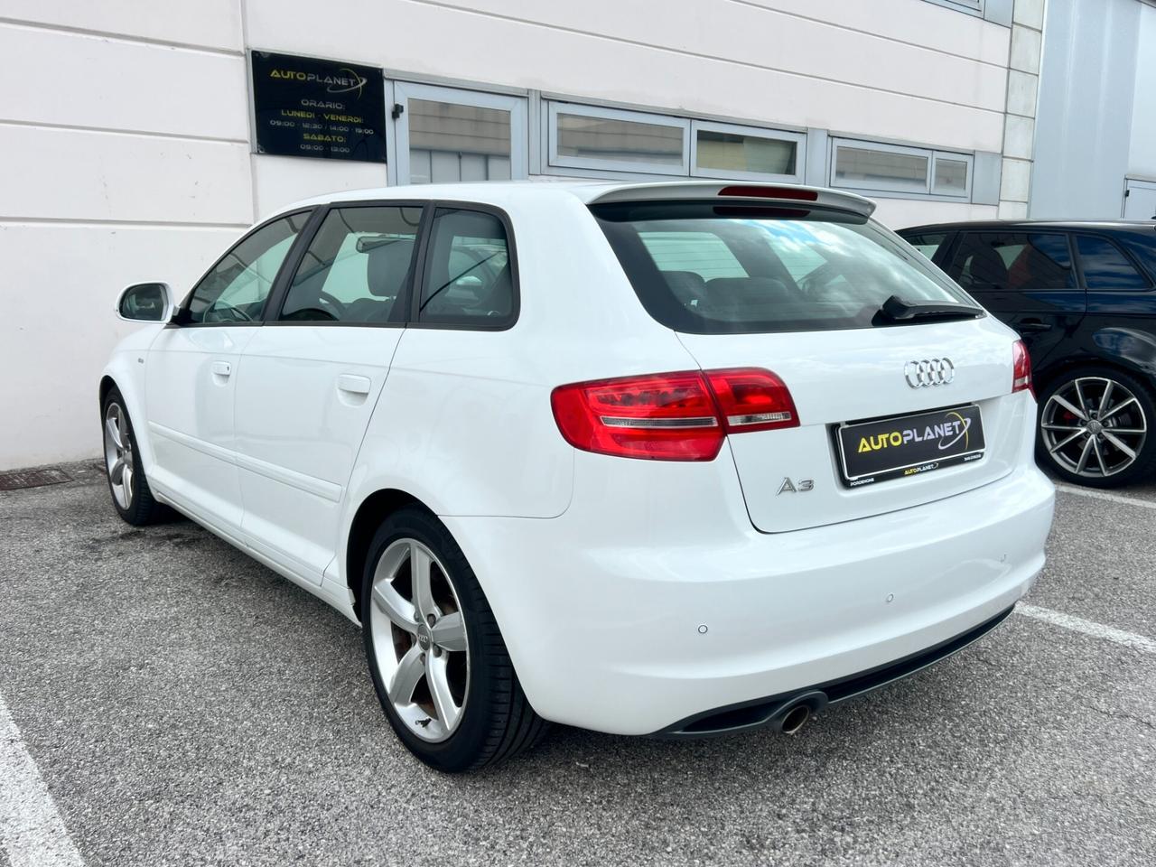 Audi A3 SPB 1.6 TDI 105 CV S-LINE Doppio