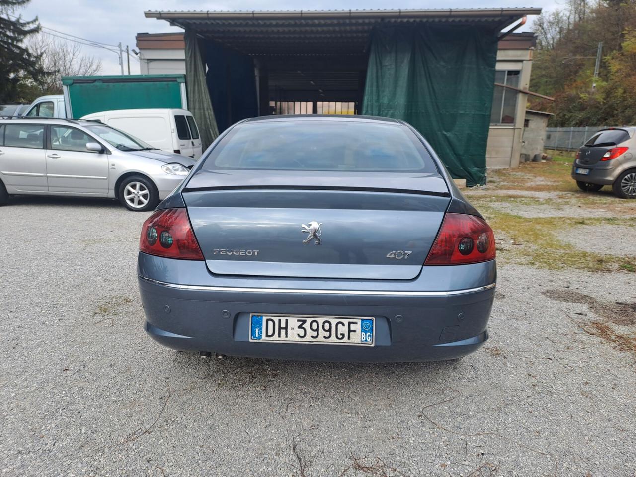 Peugeot 407 2.2 HDi Tecno