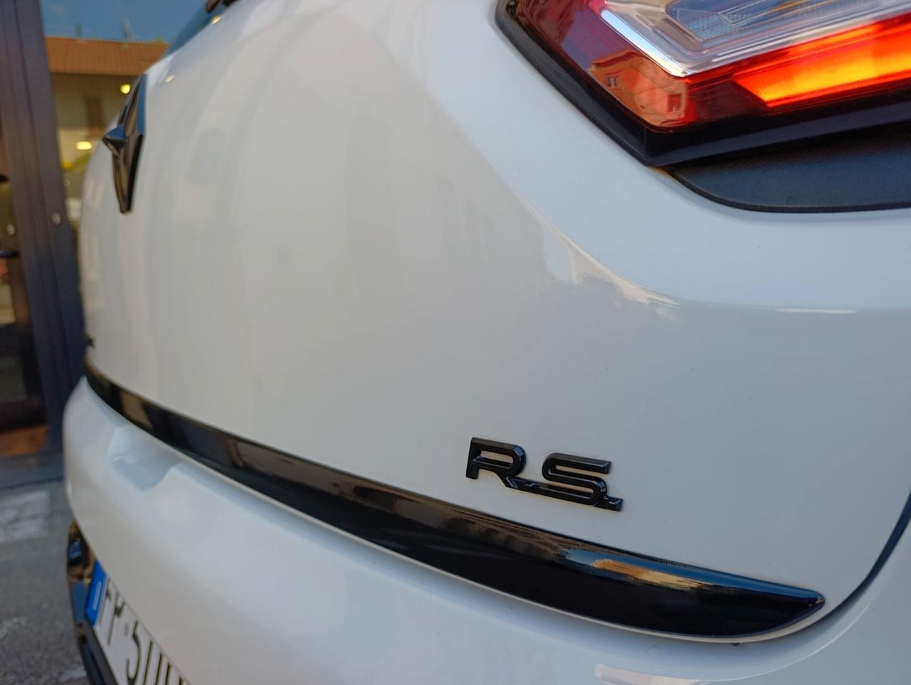 Renault Clio TCe 220CV EDC 5 porte Energy R.S. Trophy